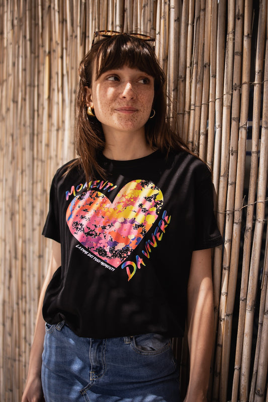 T-shirt “Momenti da vivere” – Nera