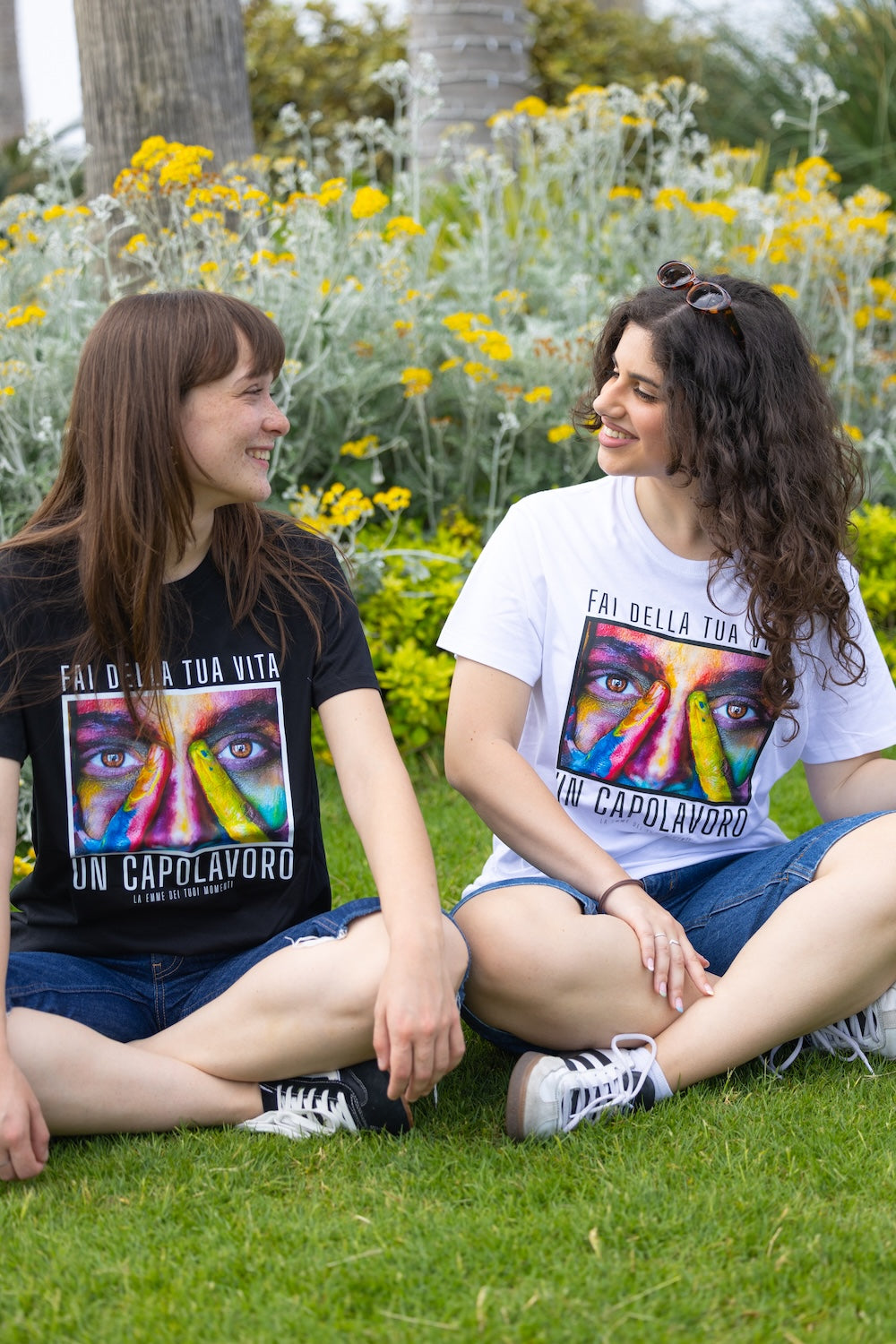 T-shirt “Fai della tua vita un capolavoro” – Bianca e Nera