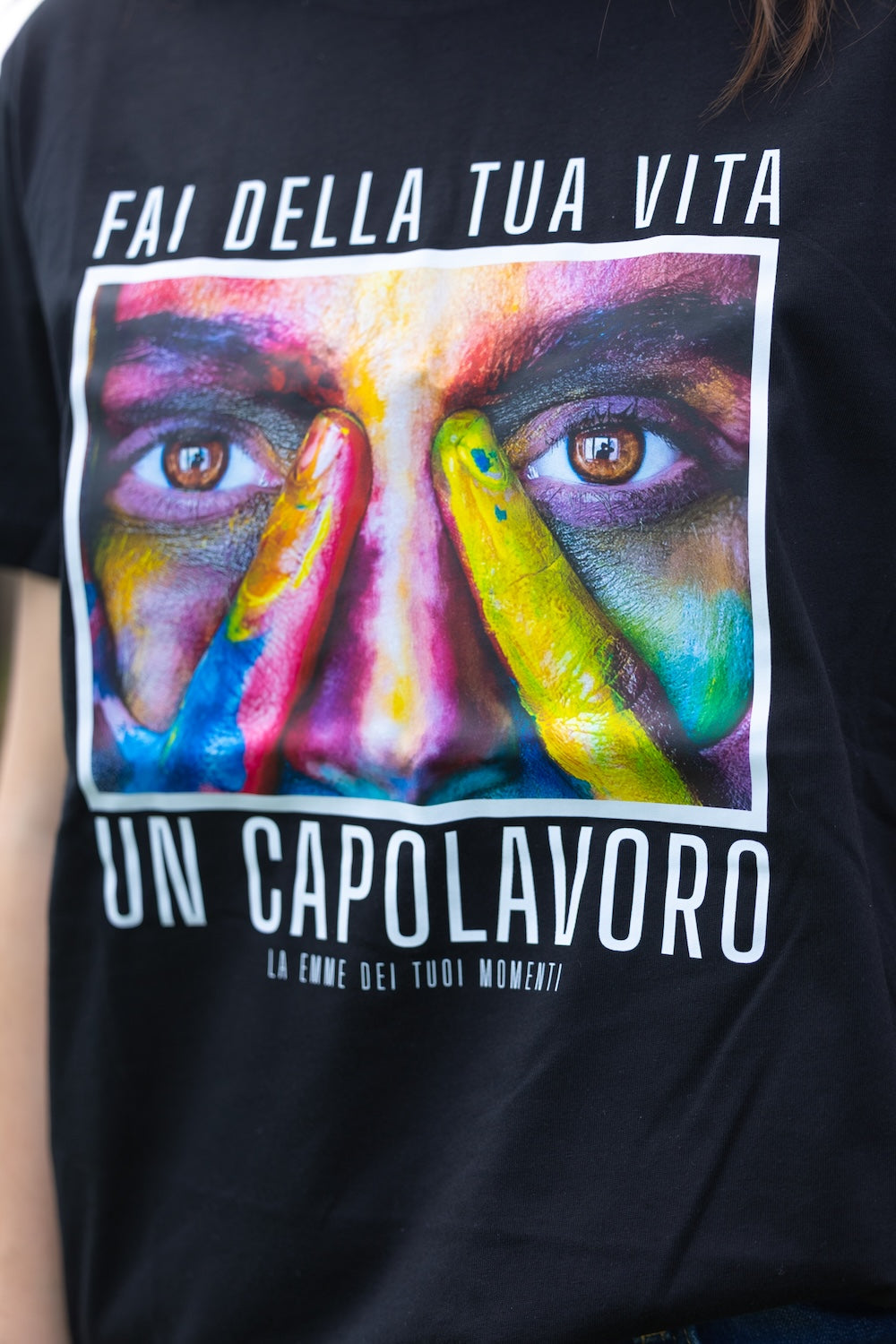T-shirt “Fai della tua vita un capolavoro” – Bianca e Nera
